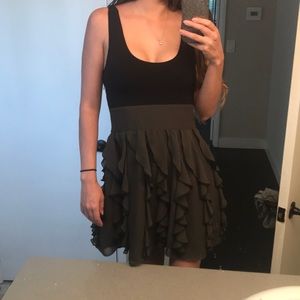 Express green/black ruffle dress